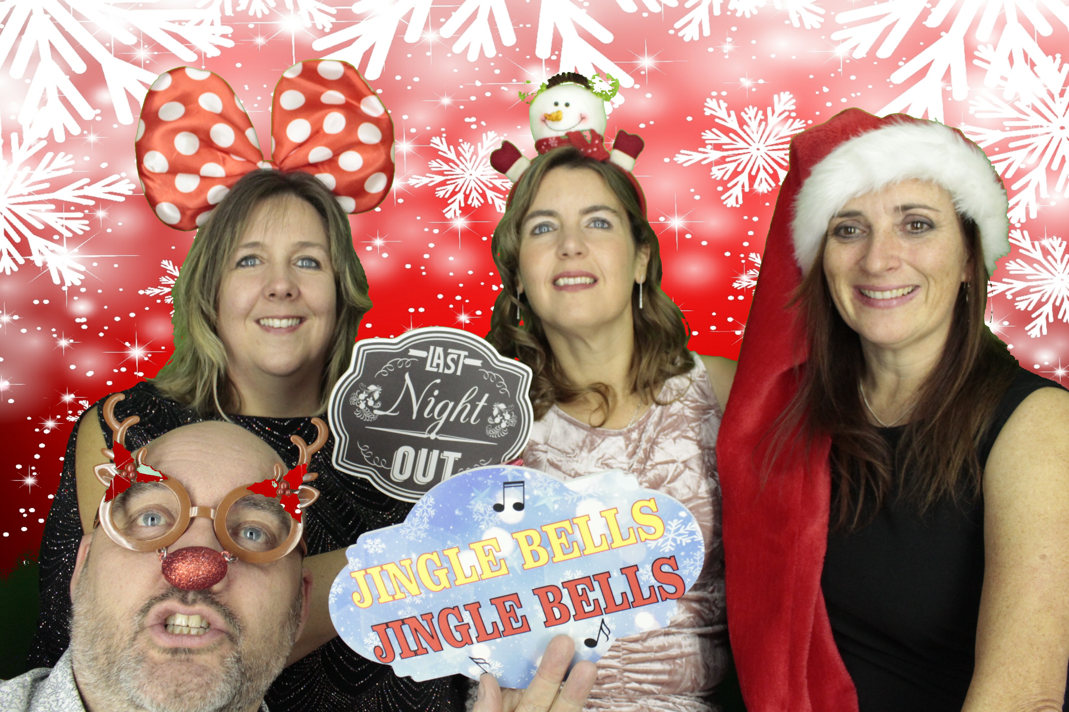 Ocean Network Express Christmas Party 2019 | View more photos from the event at gallery.myphotoboothexperience.co.uk/u/MyPhotoBoothExperienceLtd/Ocean-Network-Express-Christmas-Party-2019
